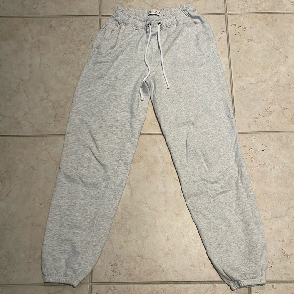 Abercombie grey sweatpants